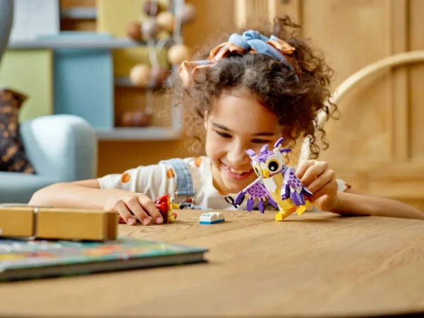 LEGO® Fantasy Forest Creatures - 31125 - Image 11